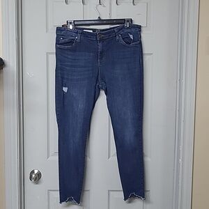 Kut from the Kloth☀ Denim Blue Skinny Jeans Shark Bite Hem 5 Pockets Size 16 GUC